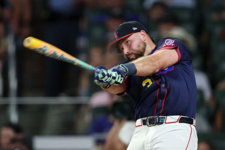 What It Feels Like When a Home Run Derby Ball Comes at You