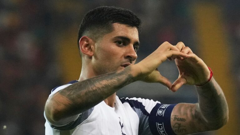 Cristian Romero Signs New Tottenham Contract After Future Doubts